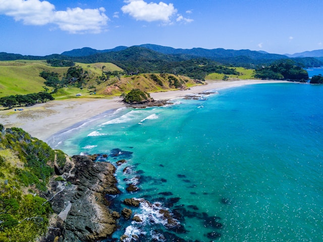 Quelles stations balnéaires révèlent les plus beaux secrets du littoral ?