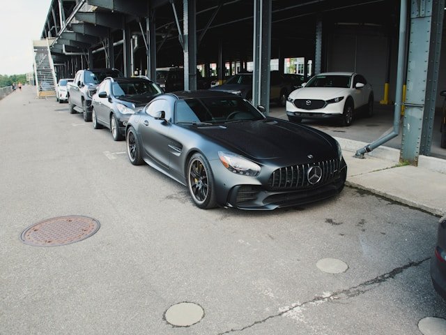 voitures contemporaines